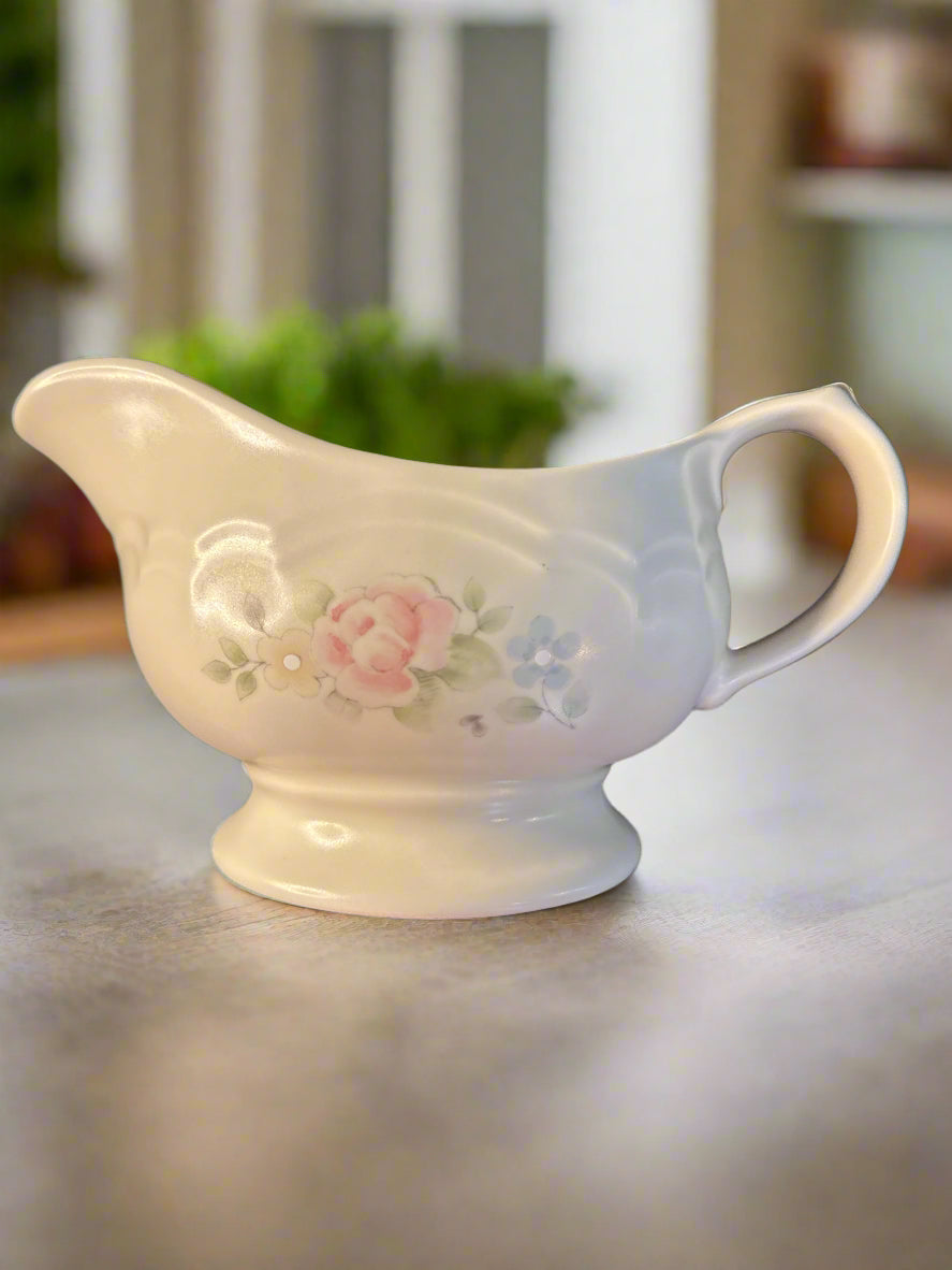 Pfaltzgraff Tea Rose Gravy Boat 4 1/8" Tall Vintage Retired