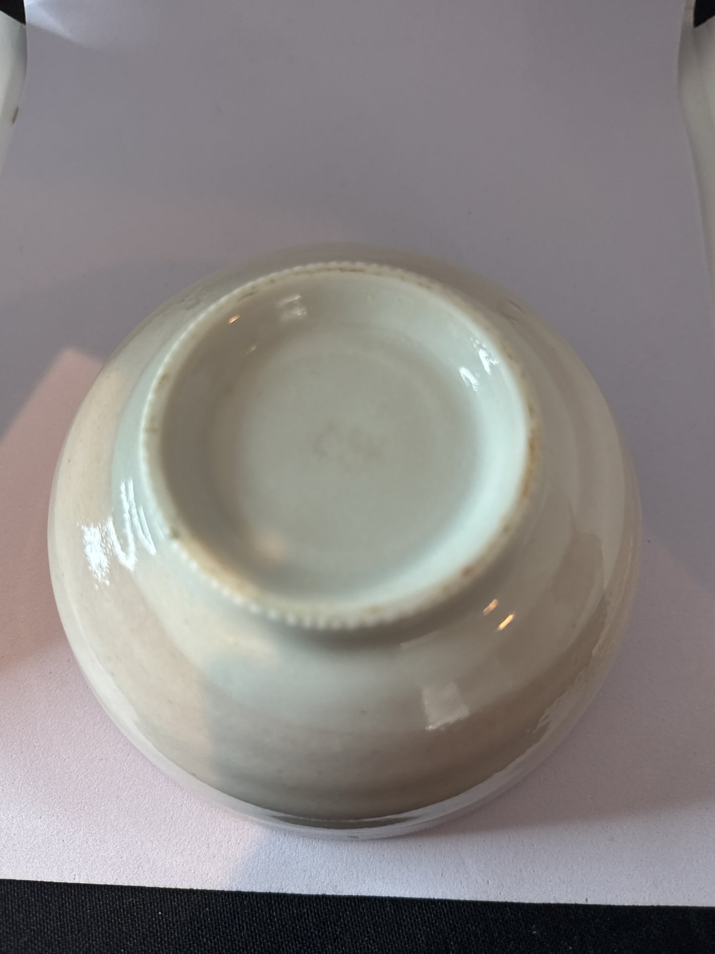 Ceramic Bowl with Leaf Pattern Inside 2 7/8" Tall 5" Wide