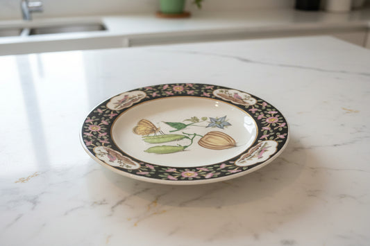 Chinese Antique Hua Rong Tang Zhi Family Rose Flower Bird Plate 10.25" Wide