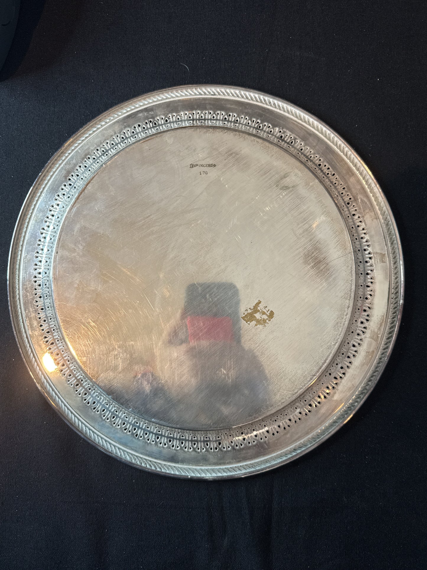 International Silver Wm Rogers 170 Silver plated 12" Round Sandwich Tray Lightly Tarnished