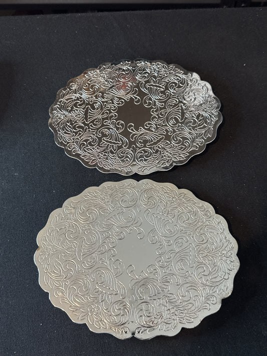 Pair of Metal Trivets Silver Color With Design 8" x 6.25" Footed