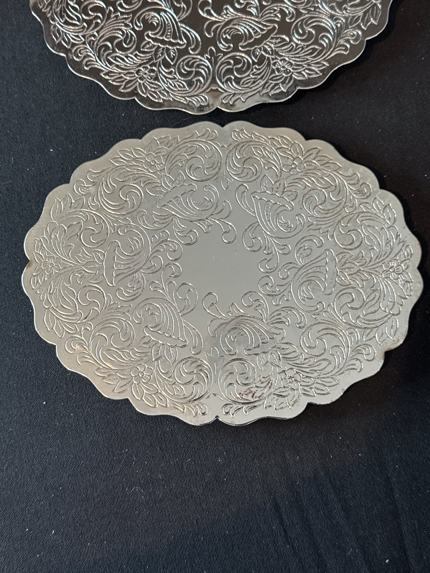 Pair of Metal Trivets Silver Color With Design 8" x 6.25" Footed