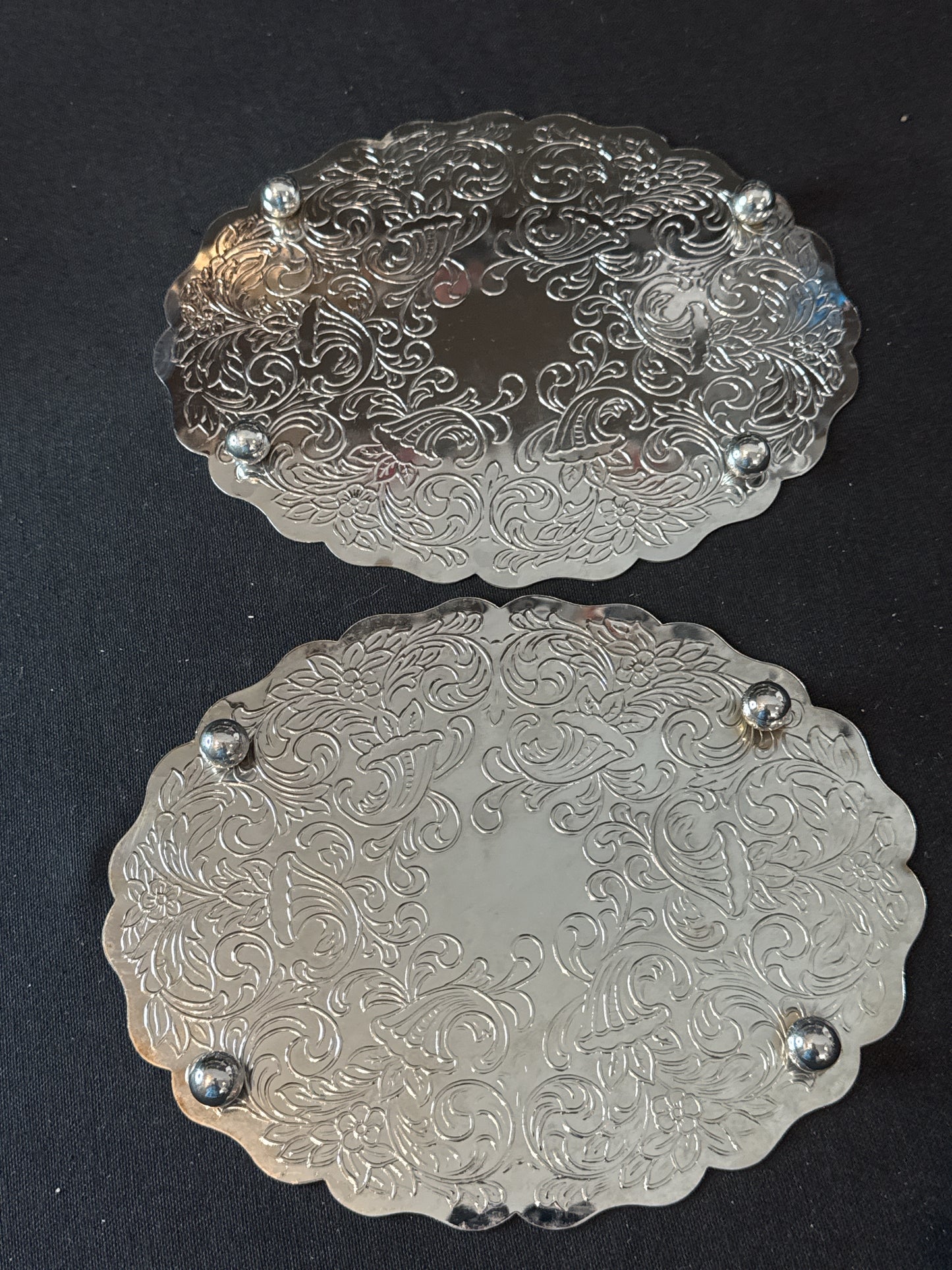 Pair of Metal Trivets Silver Color With Design 8" x 6.25" Footed