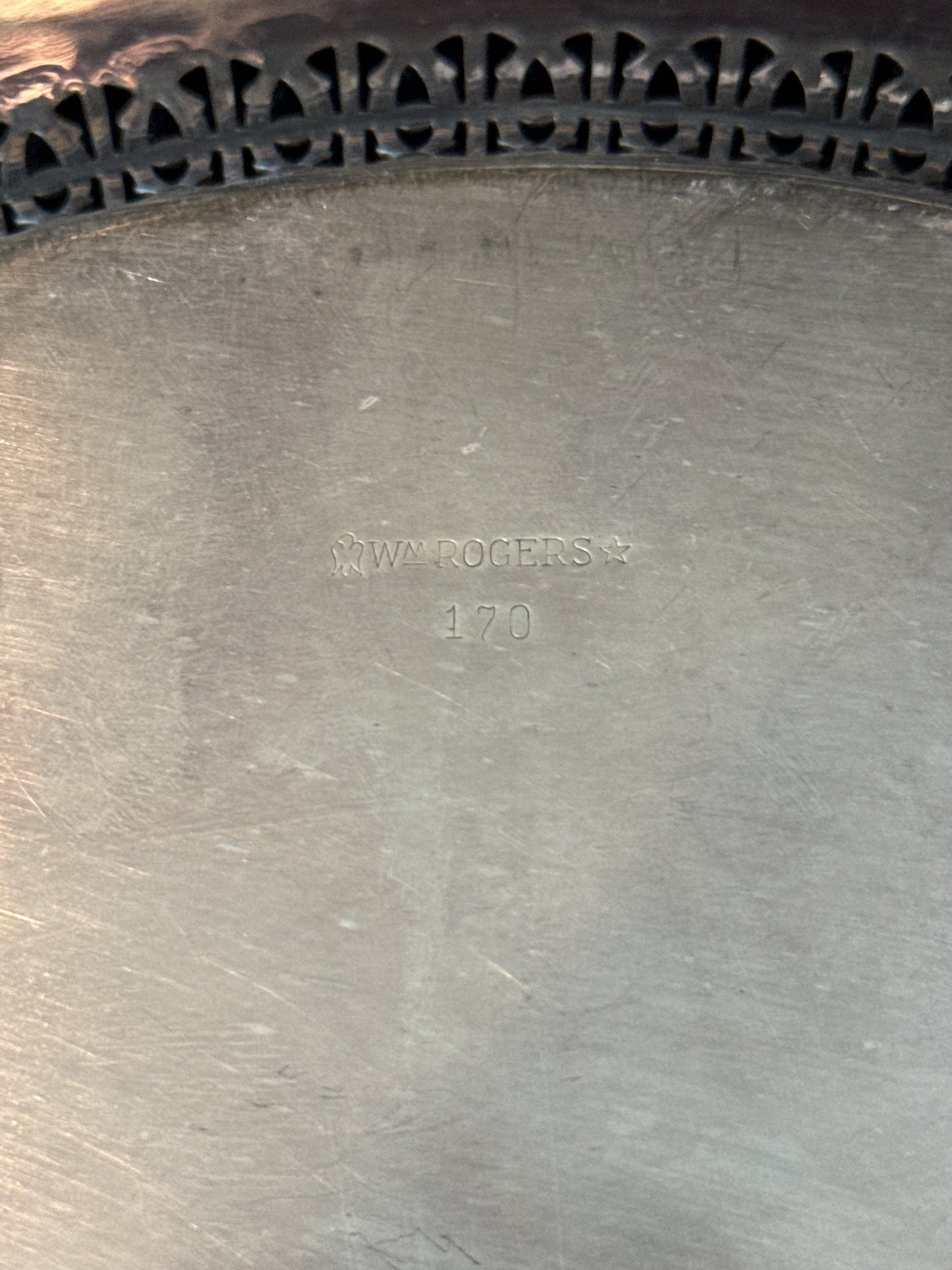International Silver Wm Rogers 170 Silver plated 12" Round Sandwich Tray