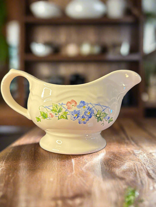 Pfaltzgraff Annabelle Pattern Gravy Boat Server 4.5" Tall Vintage