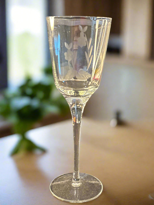 Wine Glass with Embossed Grapes and Leaves 8" Tall x 2.75" Wide