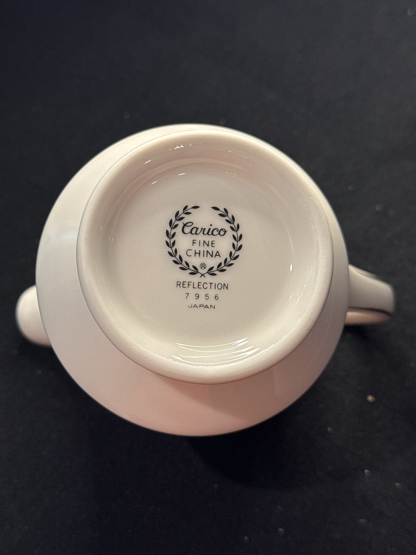 Carico Reflection Pattern Creamer 4.25" Tall Vintage Platinum Band