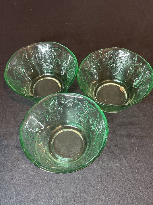 Set of 3 Embossed Grapes Leaves Spanish Recycled Glass Bowl with Green Tint