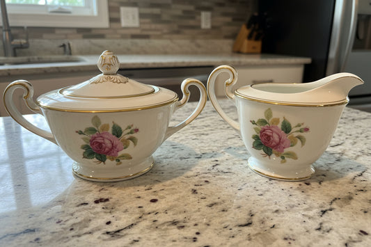 Noritake Sharon (Gold Trim) Sugar Bowl & Lid & Creamer Dinnerware 4-4.5" Tall