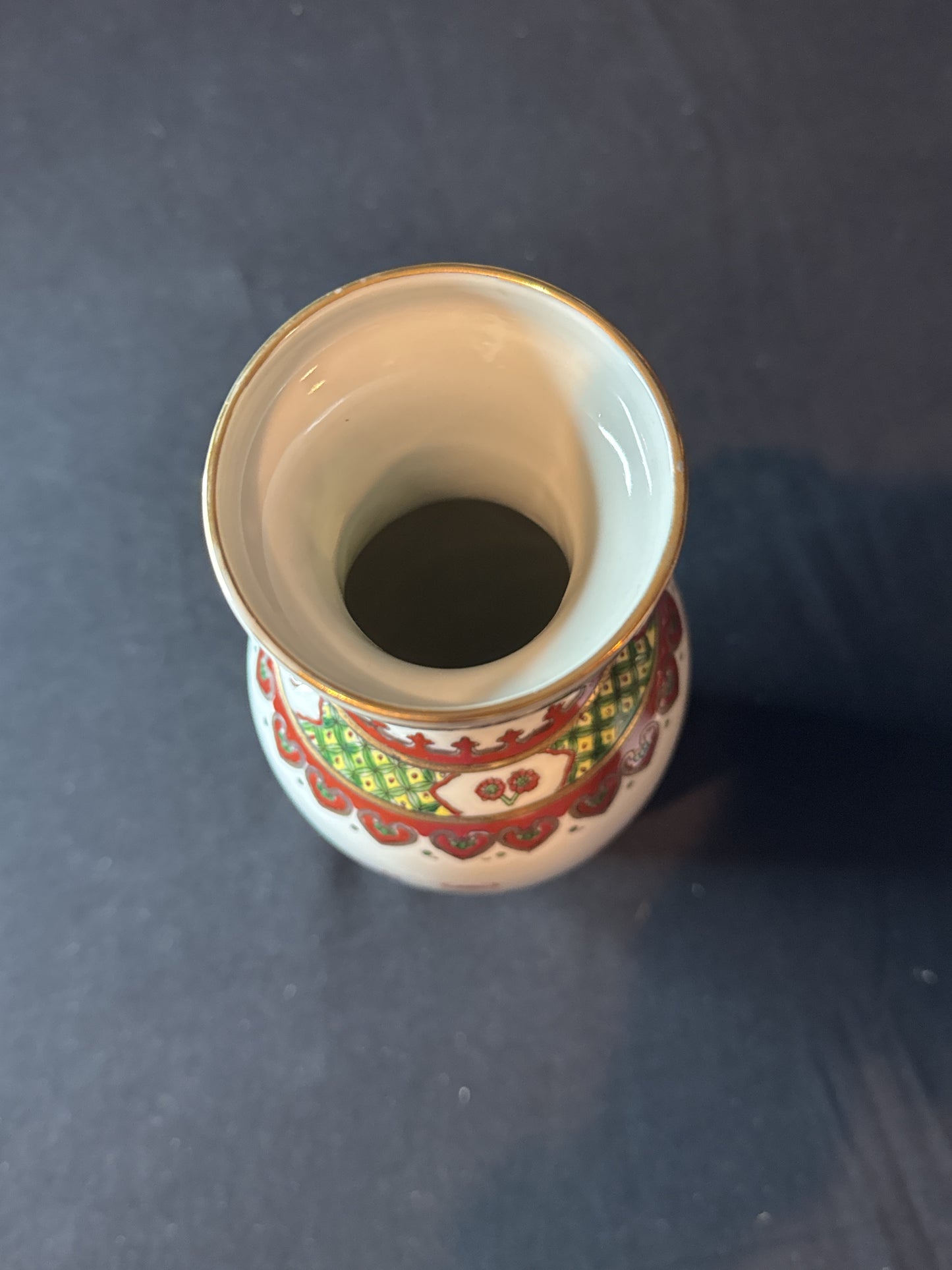 Vintage Chinese Famille Rose Vase Precious Objects Butterflies Scrolls 10" Vase