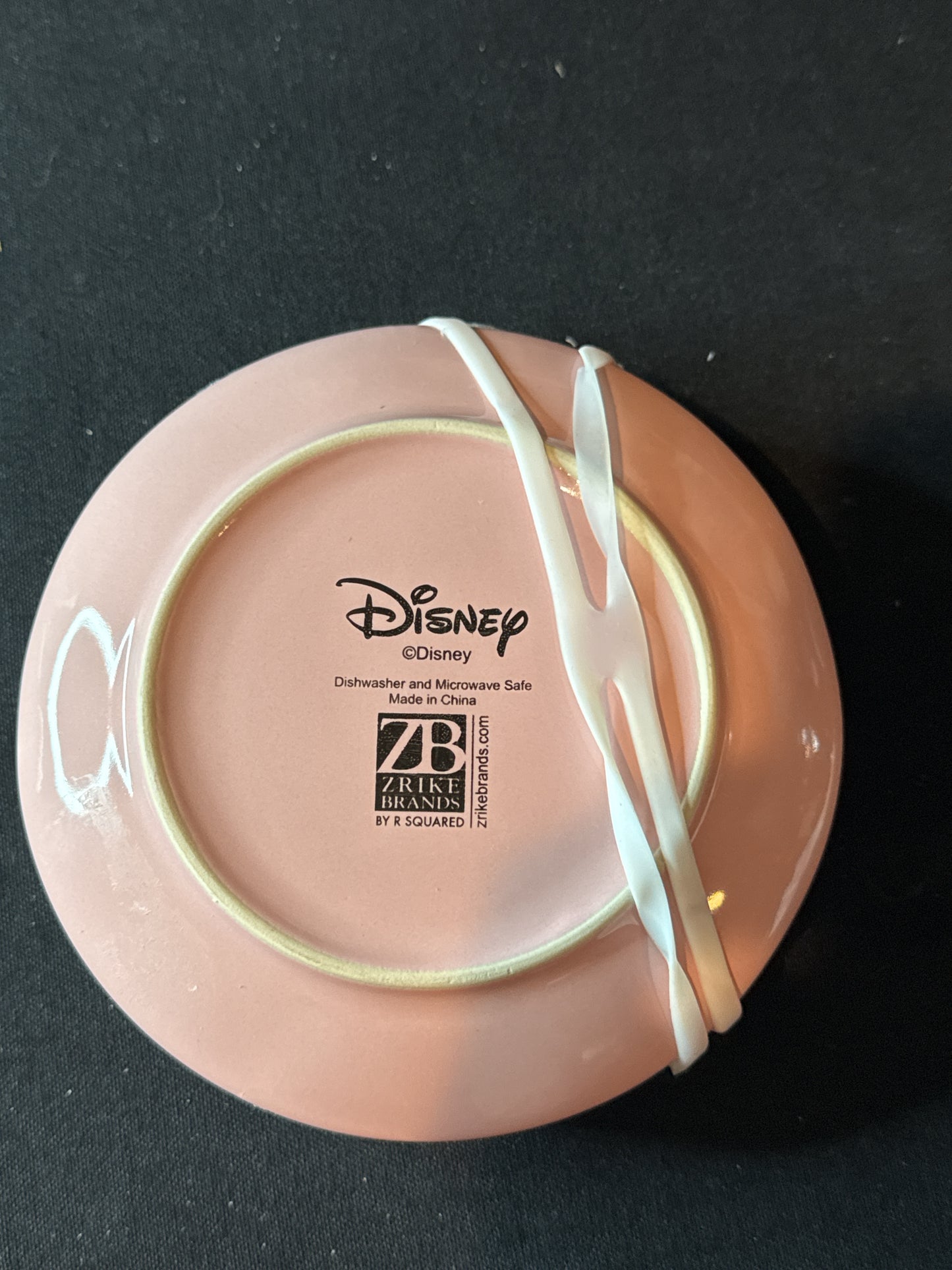 Disney Minnie Mouse Pink Set of 4 Appetizer Plates 6" Wide New