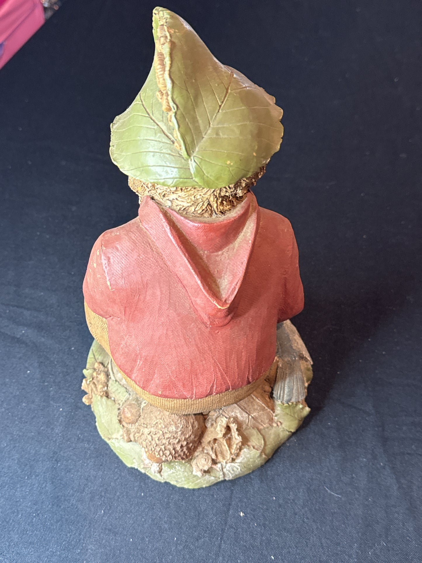 Green Thumb Gnomes Tom Clark Cairn Studios Wingnut Birdfeeder Heavy 11.25" Tall