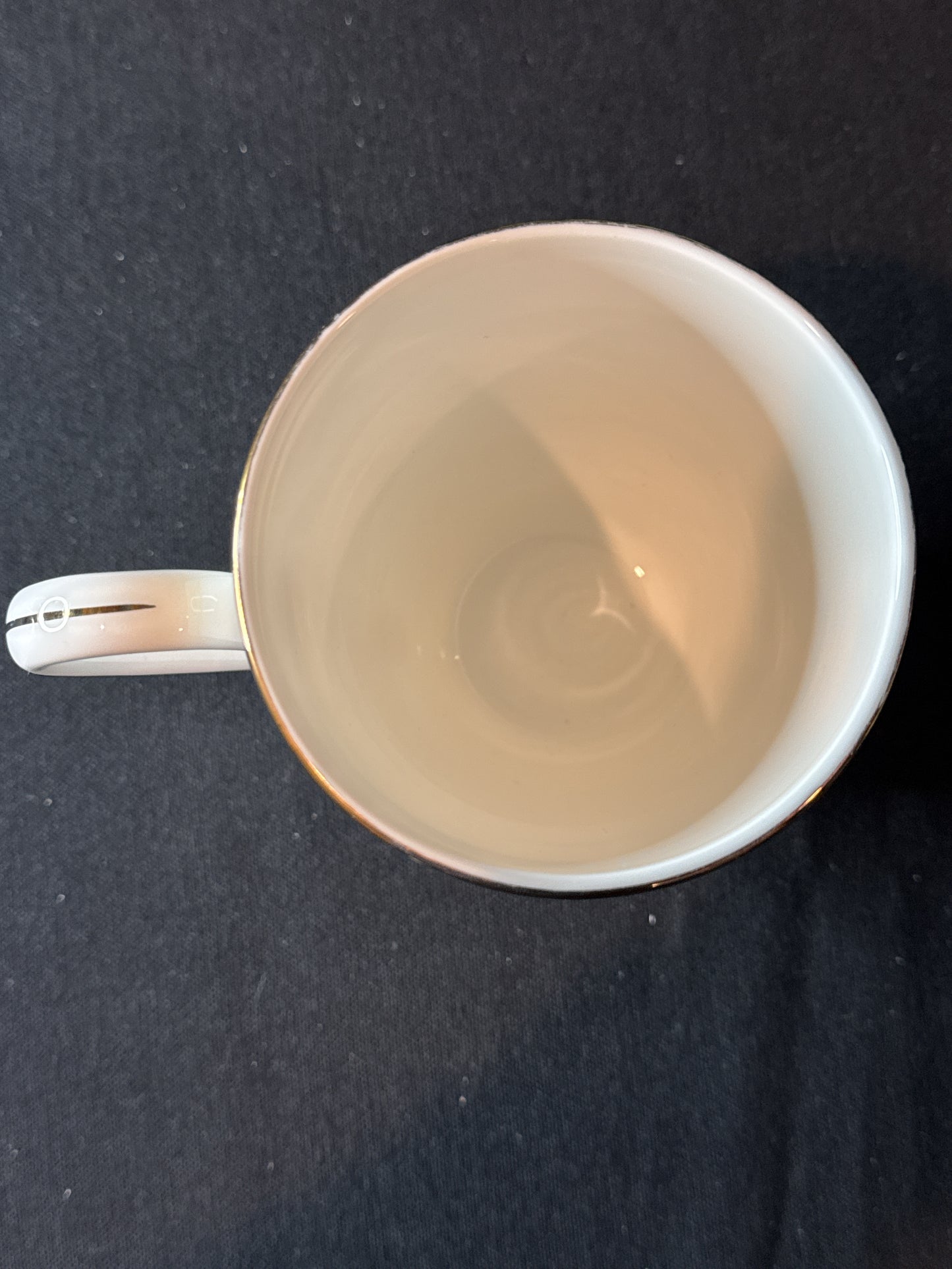 Lenox British Colonial Tradewind Mug Porcelain Micro Safe Gold Rim 4 7/8" Tall