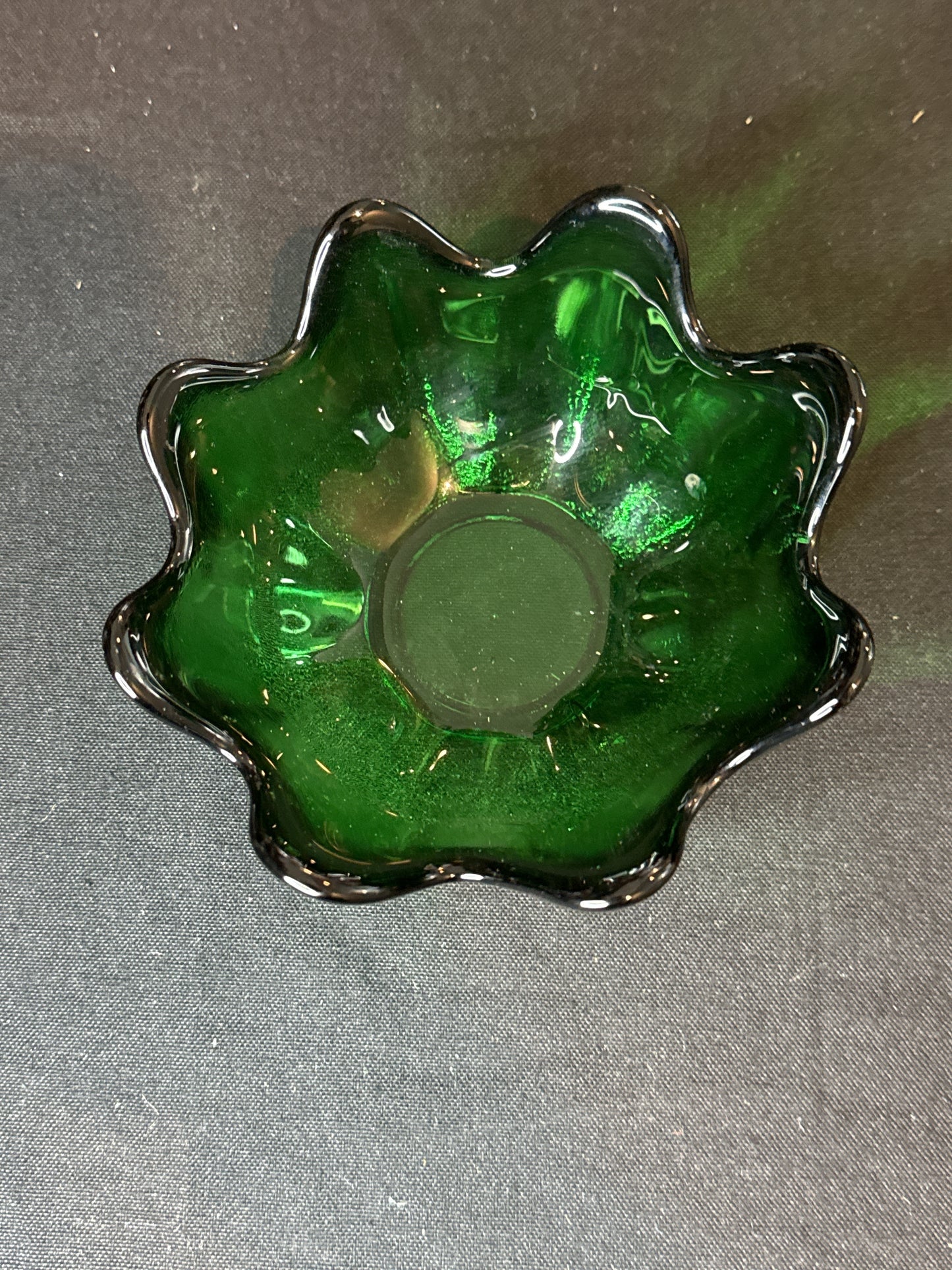 Vintage Mid Century Handcrafted Blenko Green Glass Candy Dish 5.5" Wide 3" Tall