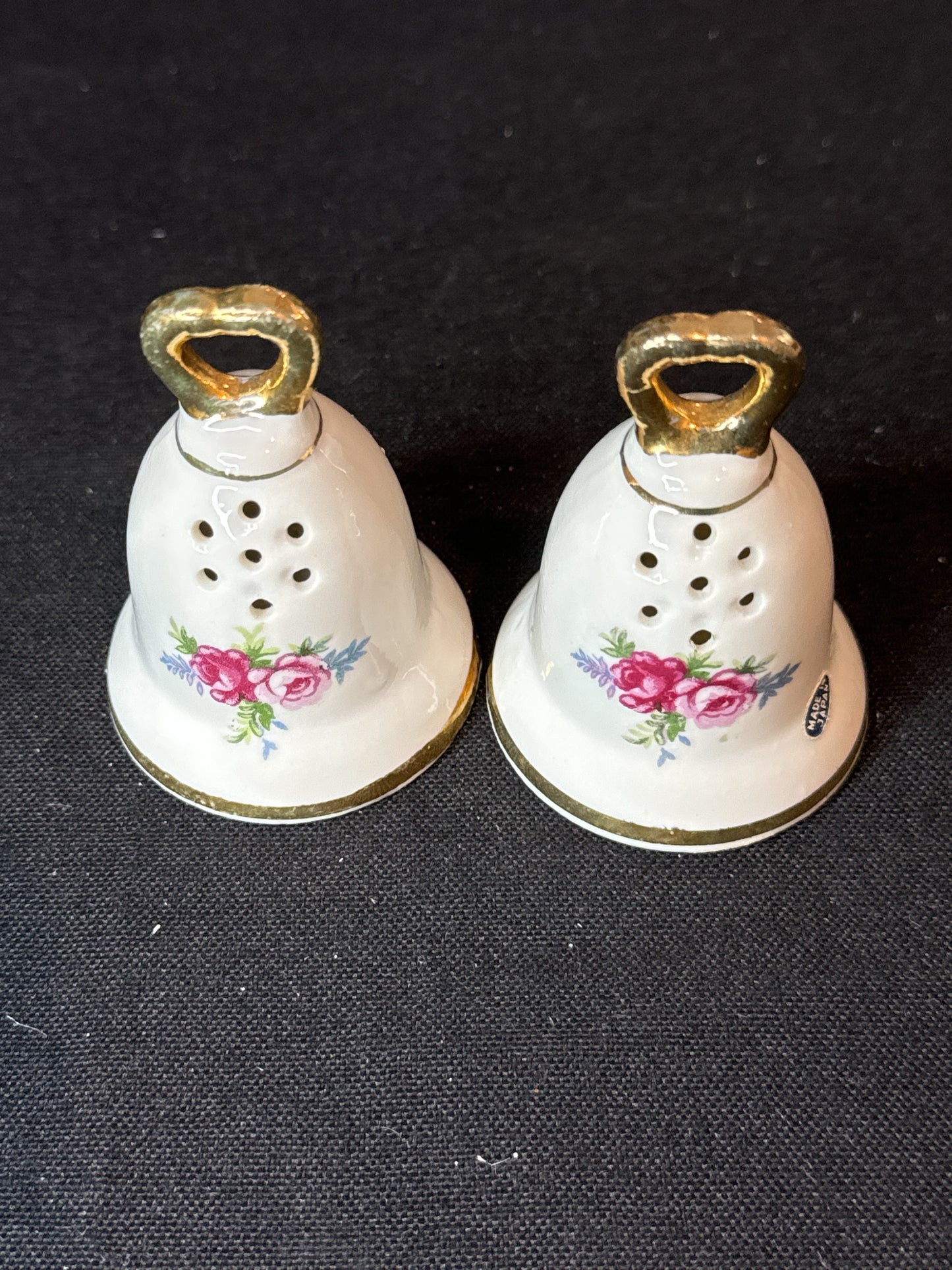 Vintage Rare Bell Shaped Florida Tallahassee Flowers 2.75" Tall Made in Japan