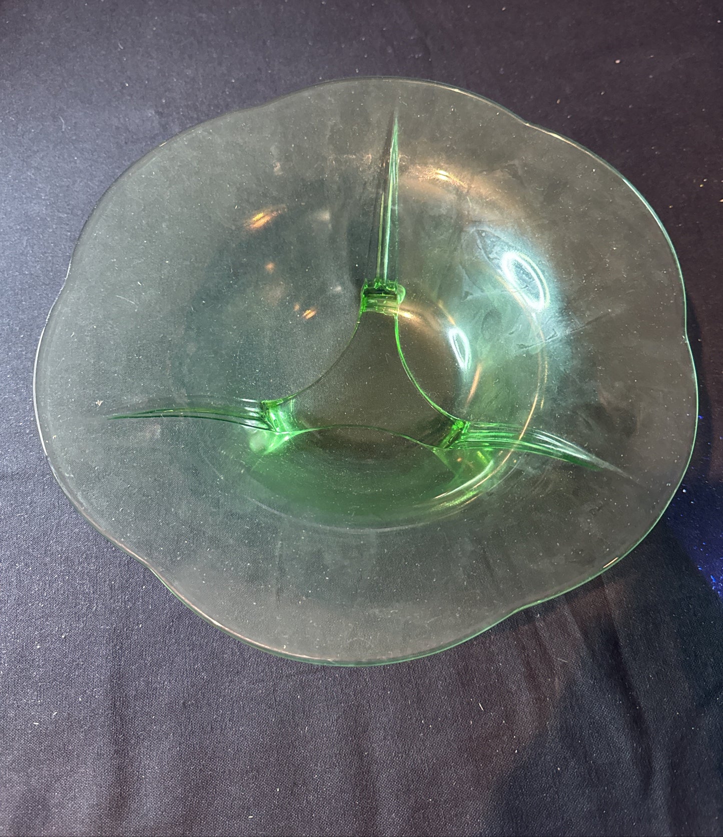 Fostoria 2394 Green 12" 3-Toed Footed Bowl Excellent Condition Glows Uranium Glass