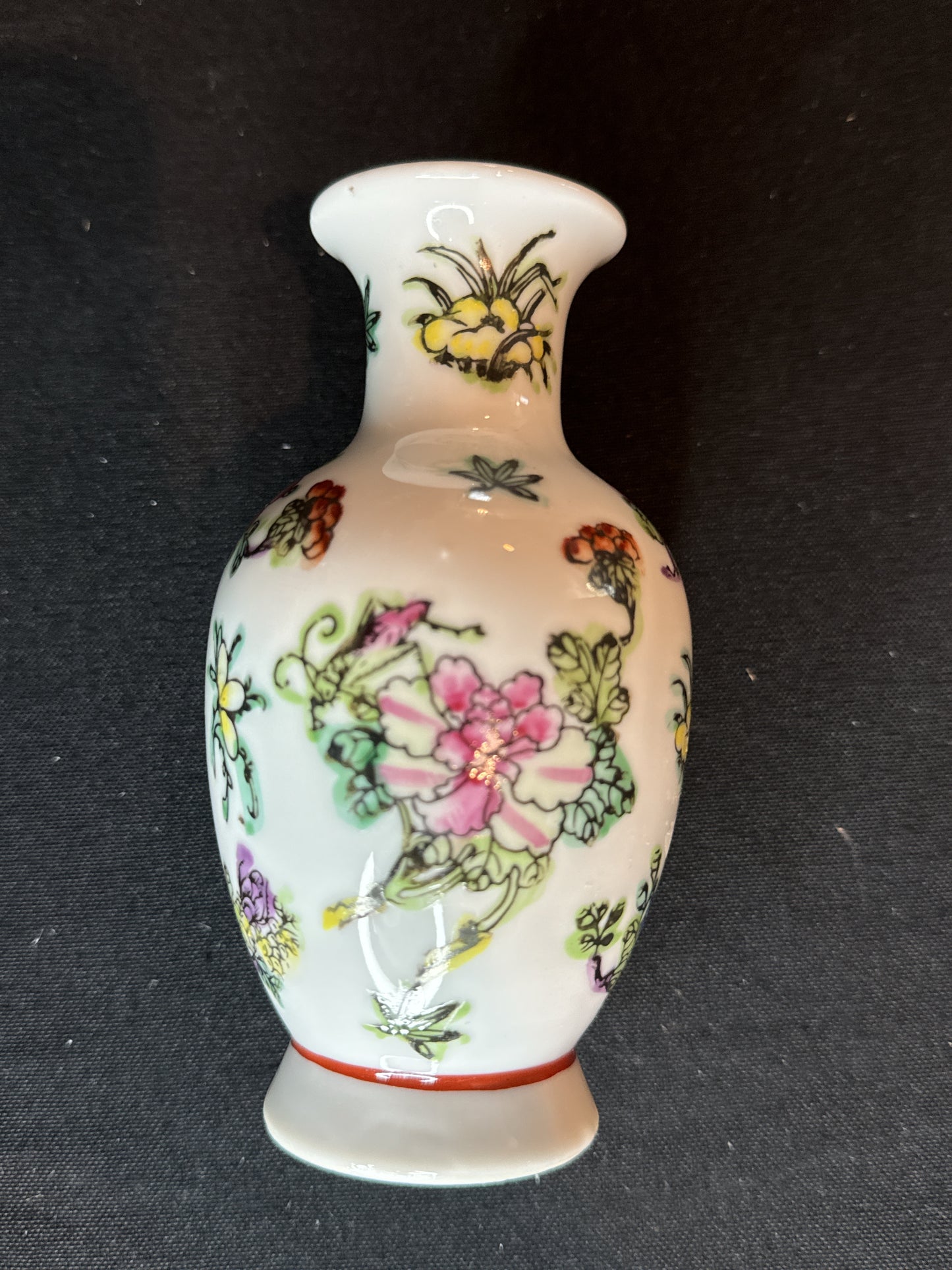 Vintage Japanese Porcelain Vase 5.5" Tall