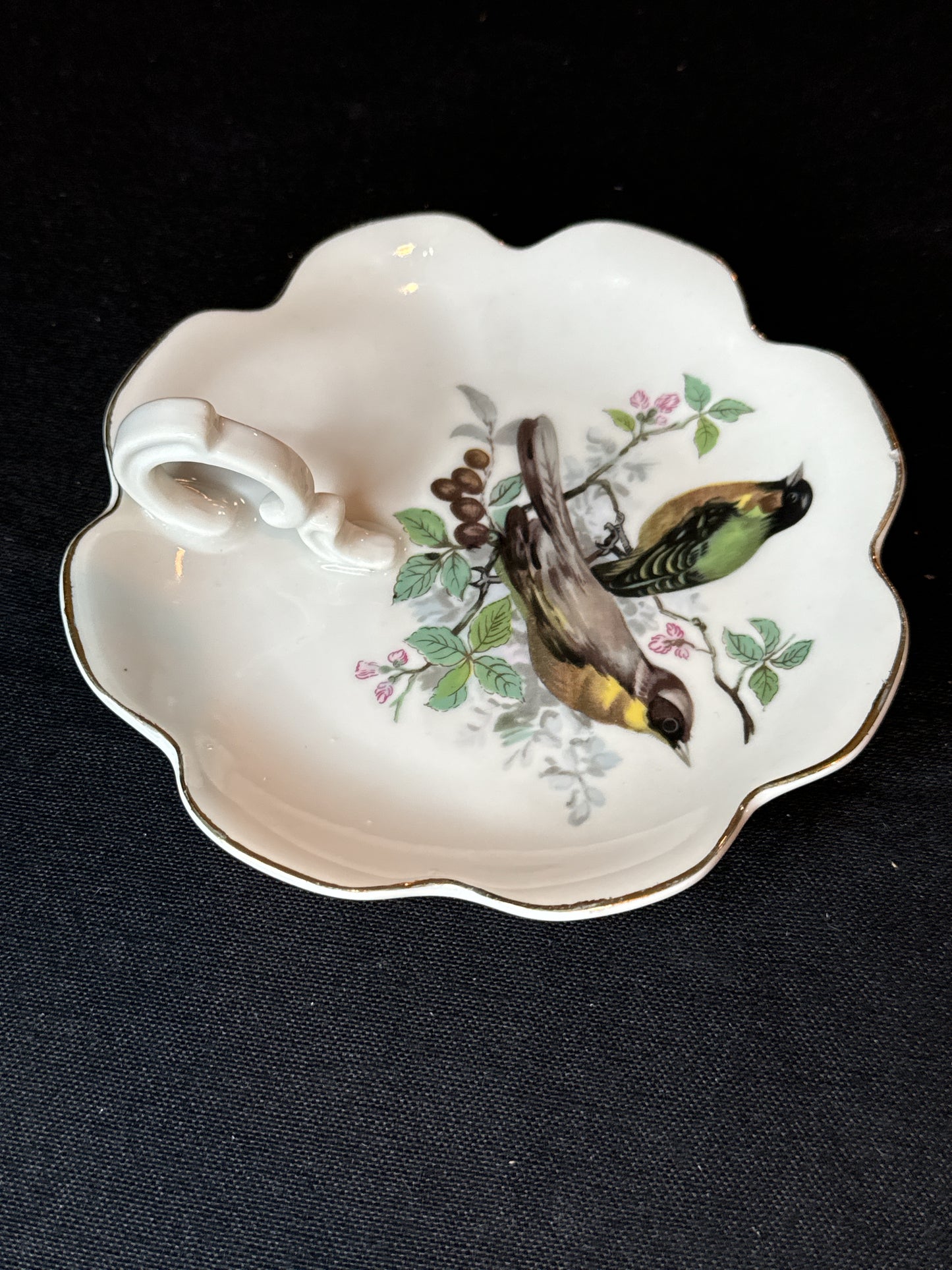 Vintage Royal Crown Lemon Nappy Plates with Birds Scalloped Porcelain Japan 5.5" Wide