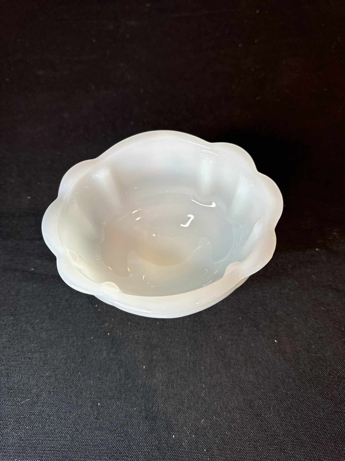 Avon Milk Glass Rose Lilac Floral Pedestal Oval Scalloped Soap or Candy Dish 3.25" Tall