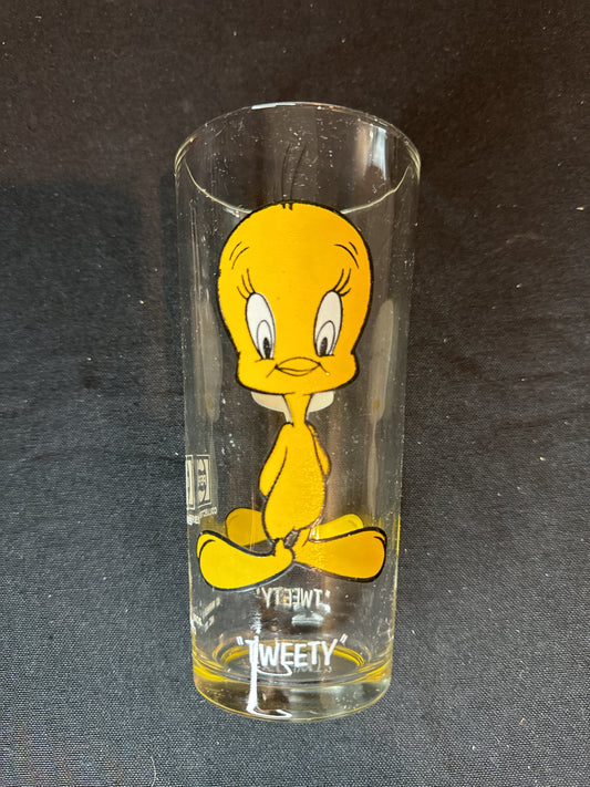 Vintage 1973 Tweety Bird Pepsi Collector Series Drinking Glass w/ White Letters 6.25" Tall