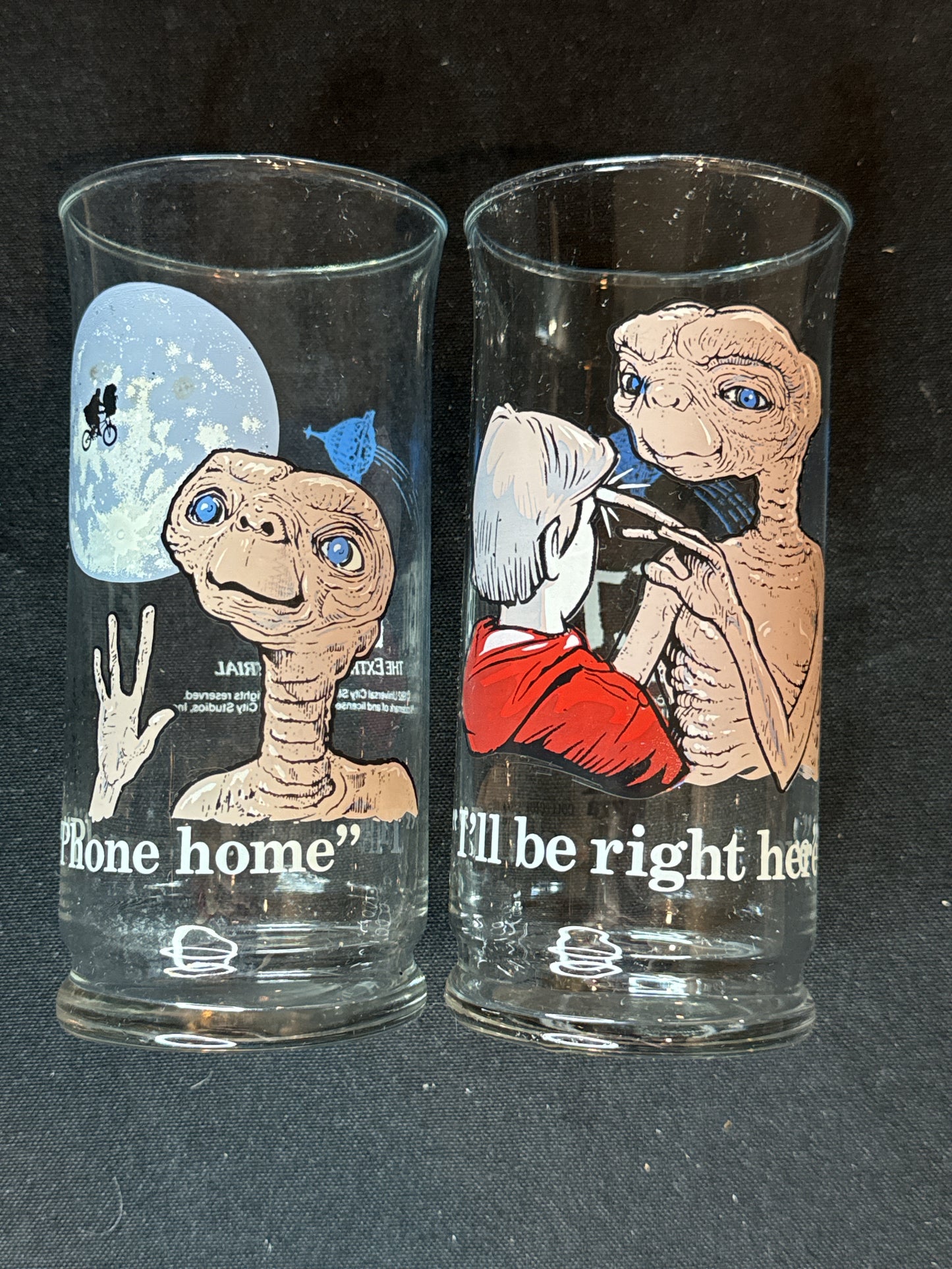 Pair of E.T. Phone Home and I'll Be Right Here 1982 Limited Edition Pizza Hut Collector's Glasses