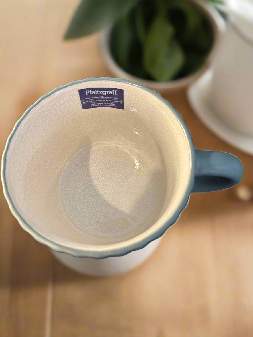 Pfaltzgraff Coffe Cup Mug Blue 3 5/8" Tall 4.25" Wide Ridged Sides Never Used