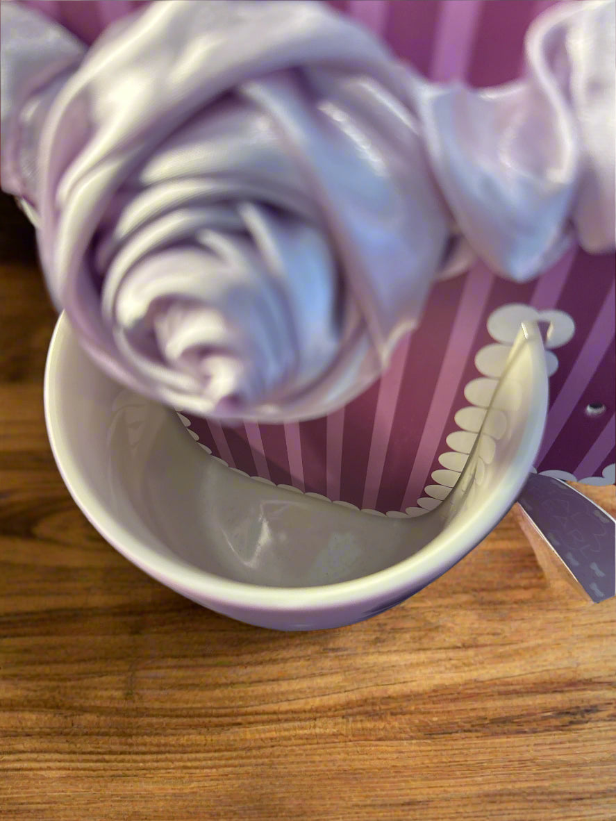 Petal & Pearl Purple Floral Soft Feel Coffee Cup Mug & Scrunchie Set 4.5" Tall New