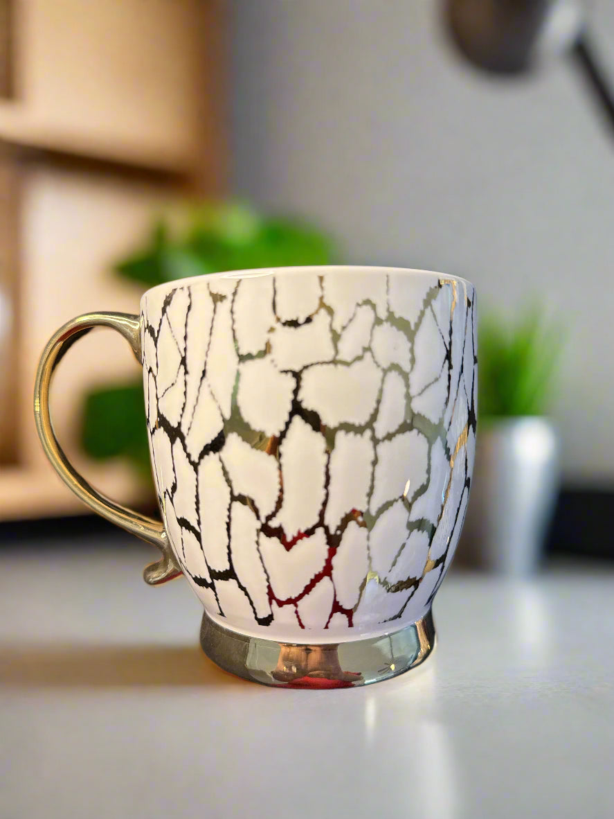 Gibson Home Gold Color Crackle Coffee Cup Mug White Interior 4.25" Tall New
