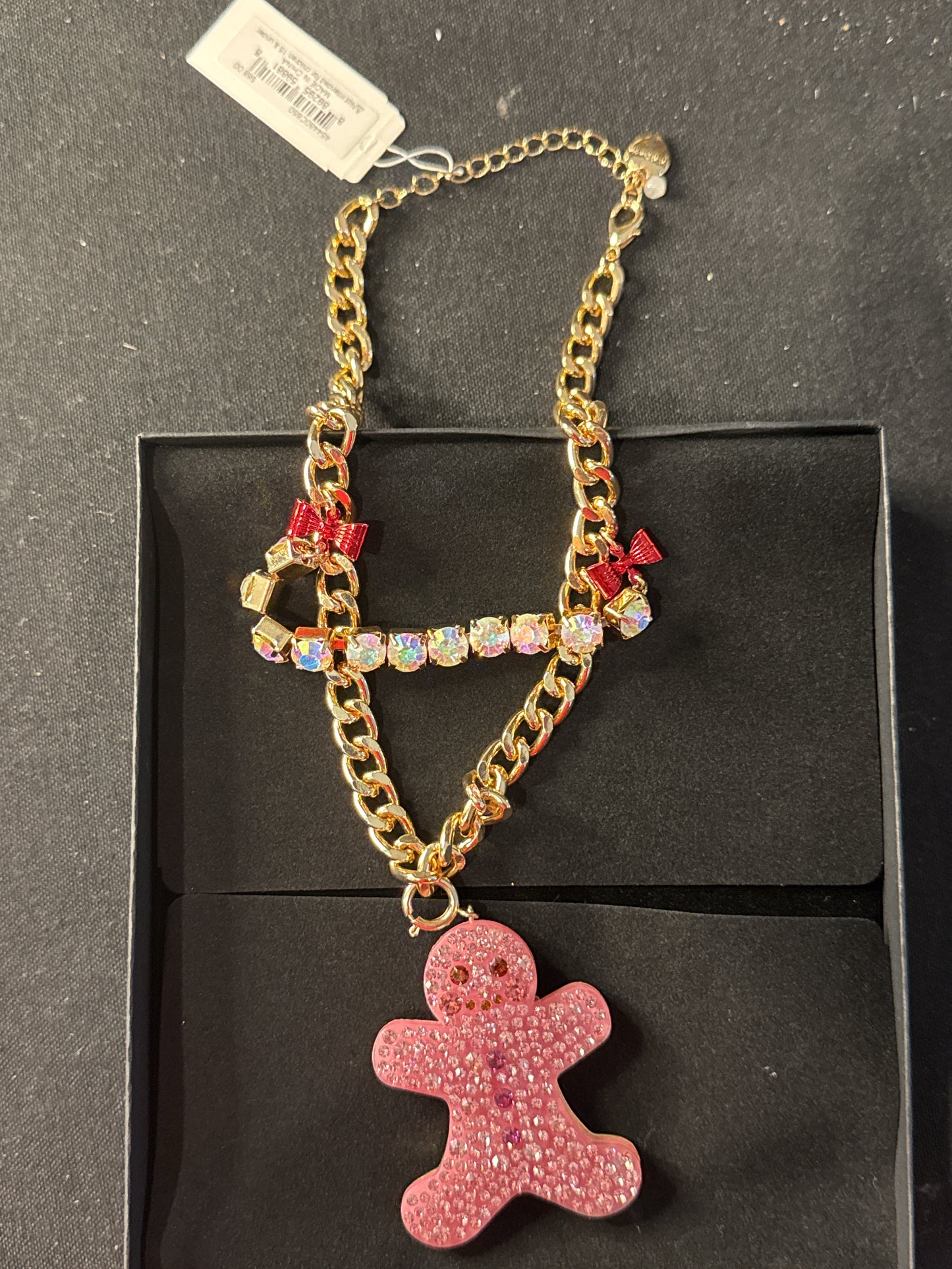 Betsy Johnson Holiday Pink Gingerbread Necklace Ornament Removable Pendant New in Box