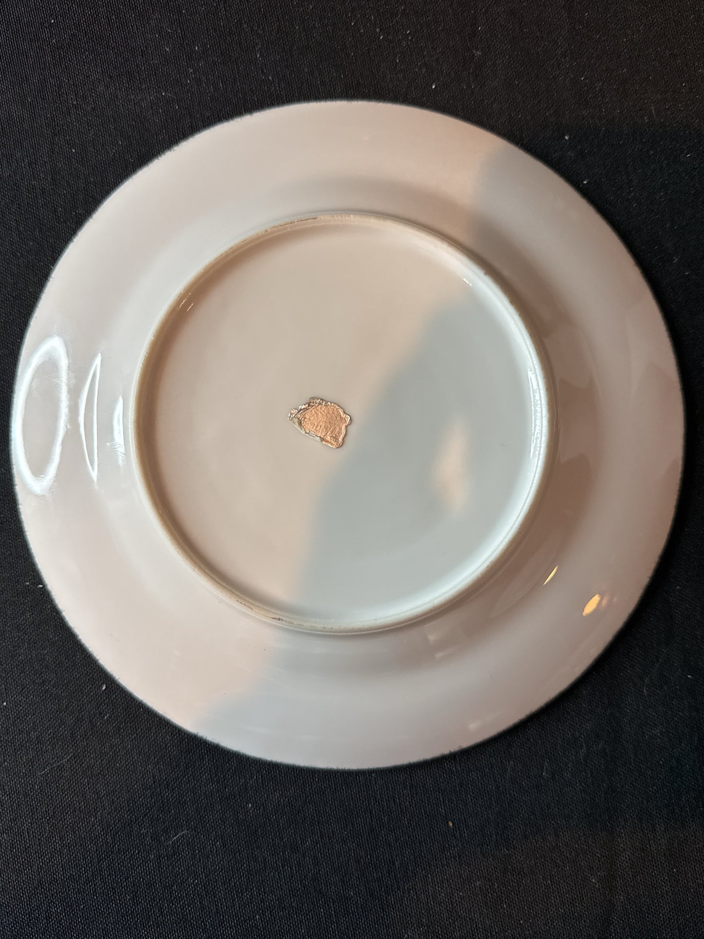 UCAGCO Lusterware Flower of the Month Holly Berry Salad Plate 7.75" Wide