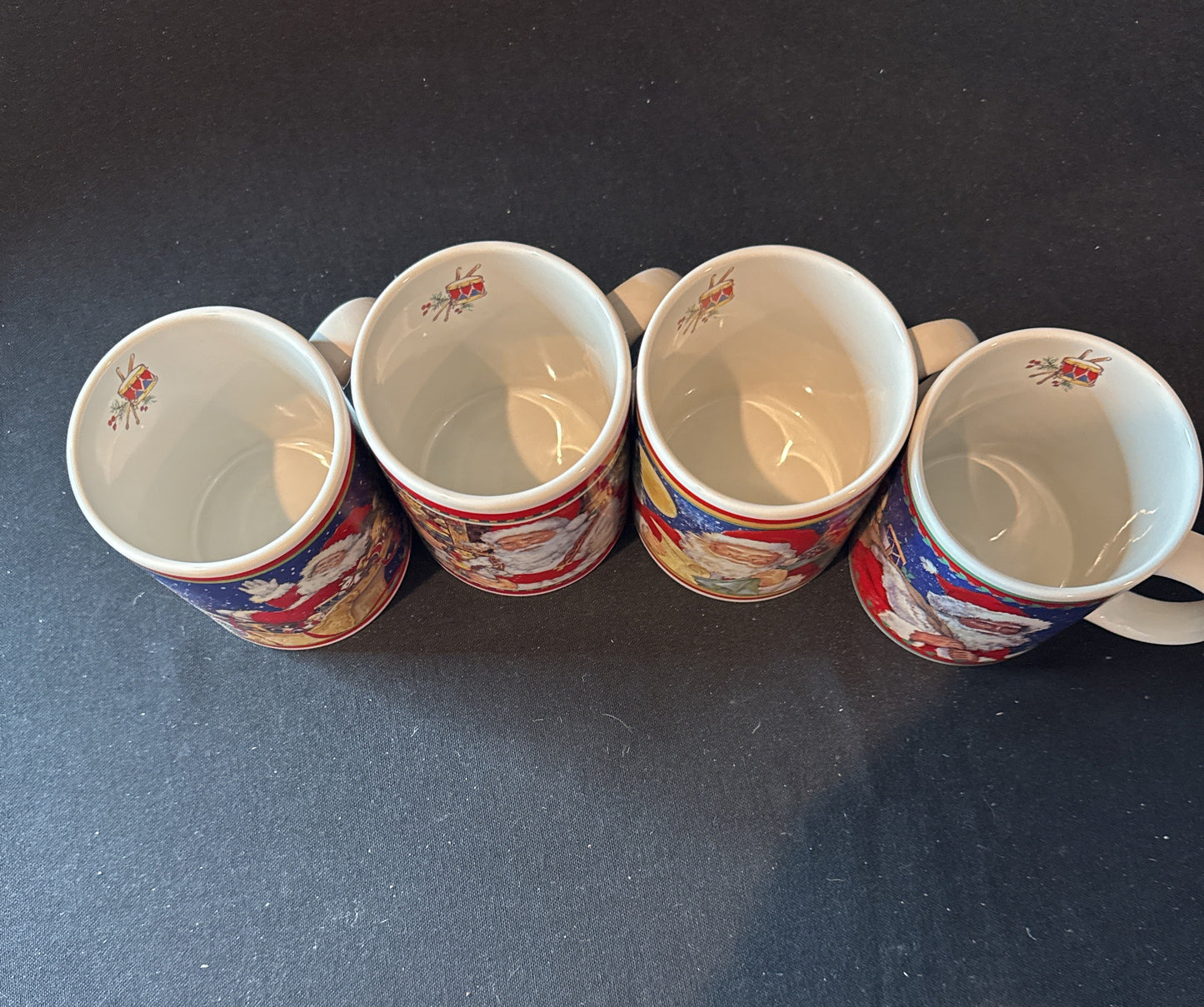 Lot of 4 Santa & Reindeer Coffee Mugs Cups Vintage 1999 Betty Whiteaker 10oz New in Box