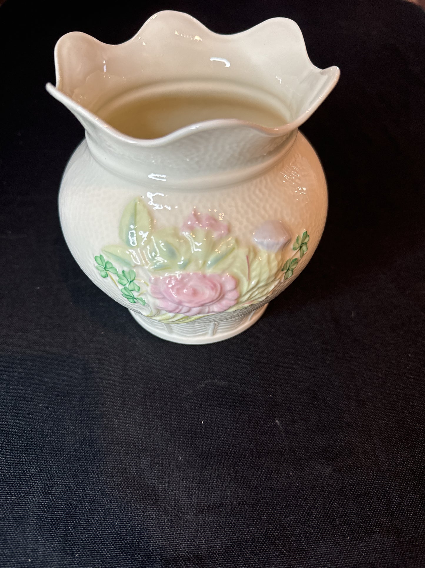 Belleek Ireland Porcelain 5" Vase Killarney Collection Flowers