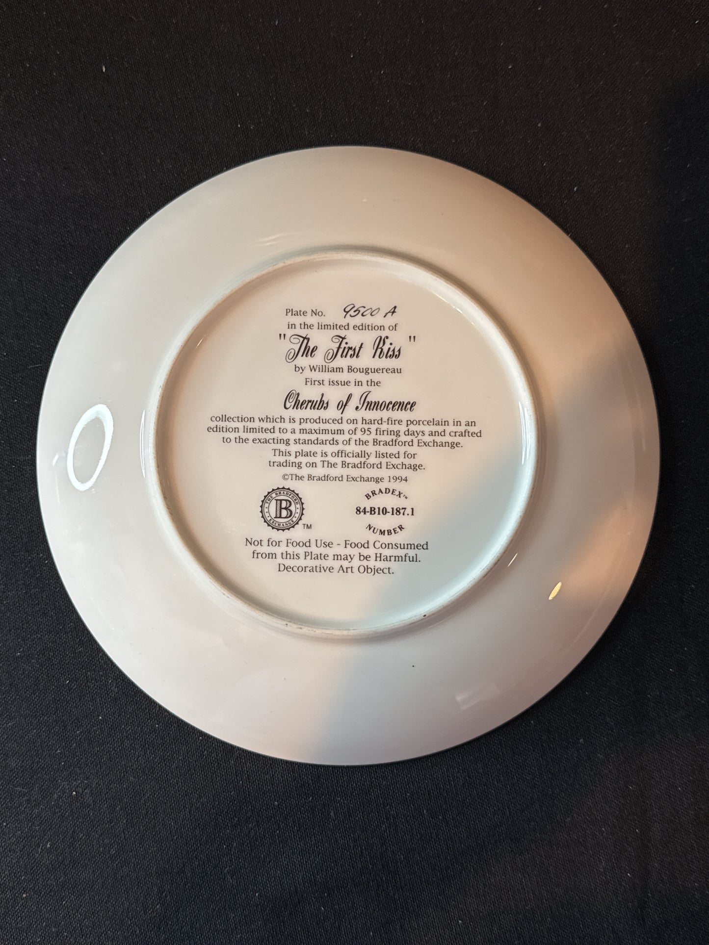1994 Bradford Exchange Cherubs Of Innocence Collection "The First Kiss" Collector Plate 8"