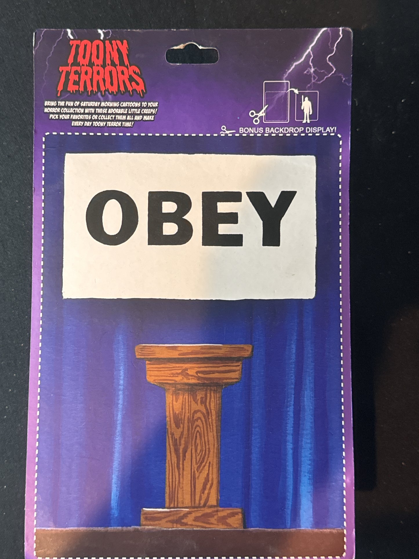 NECA Toony Terrors Male Alien 6" Action Figure OBEY New in Package