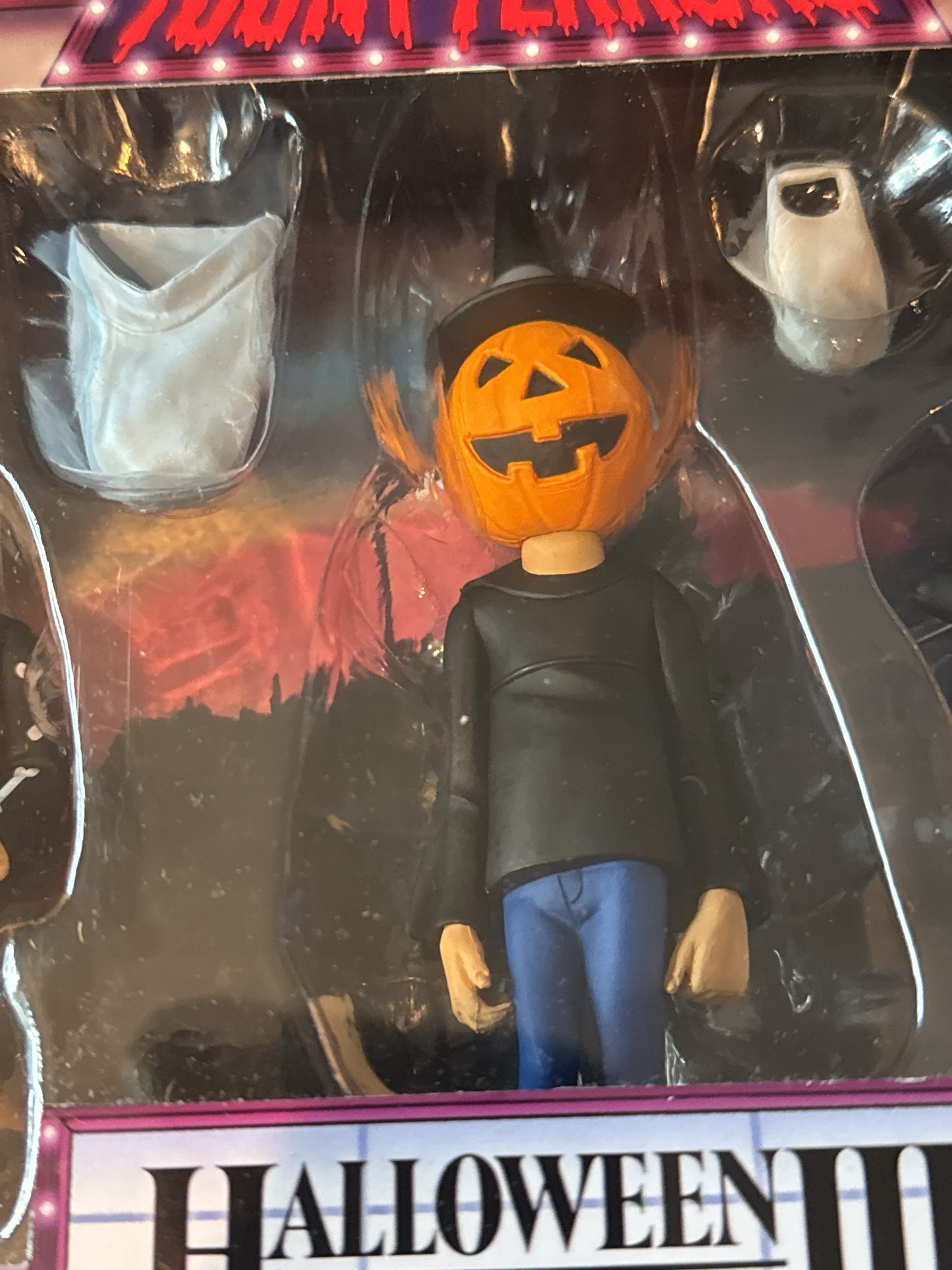 Halloween III Season of the Witch Trick or Treaters Toony Terrors 4" Action Figures New in Box