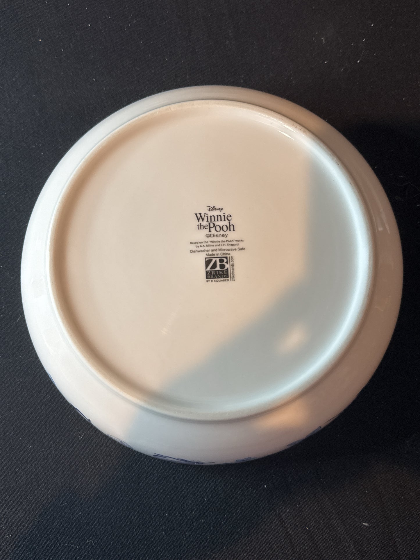 Zrike Winnie the Pooh Blue Dreams Dinner Bowl 8.5" Wide 2 1/8" Tall New