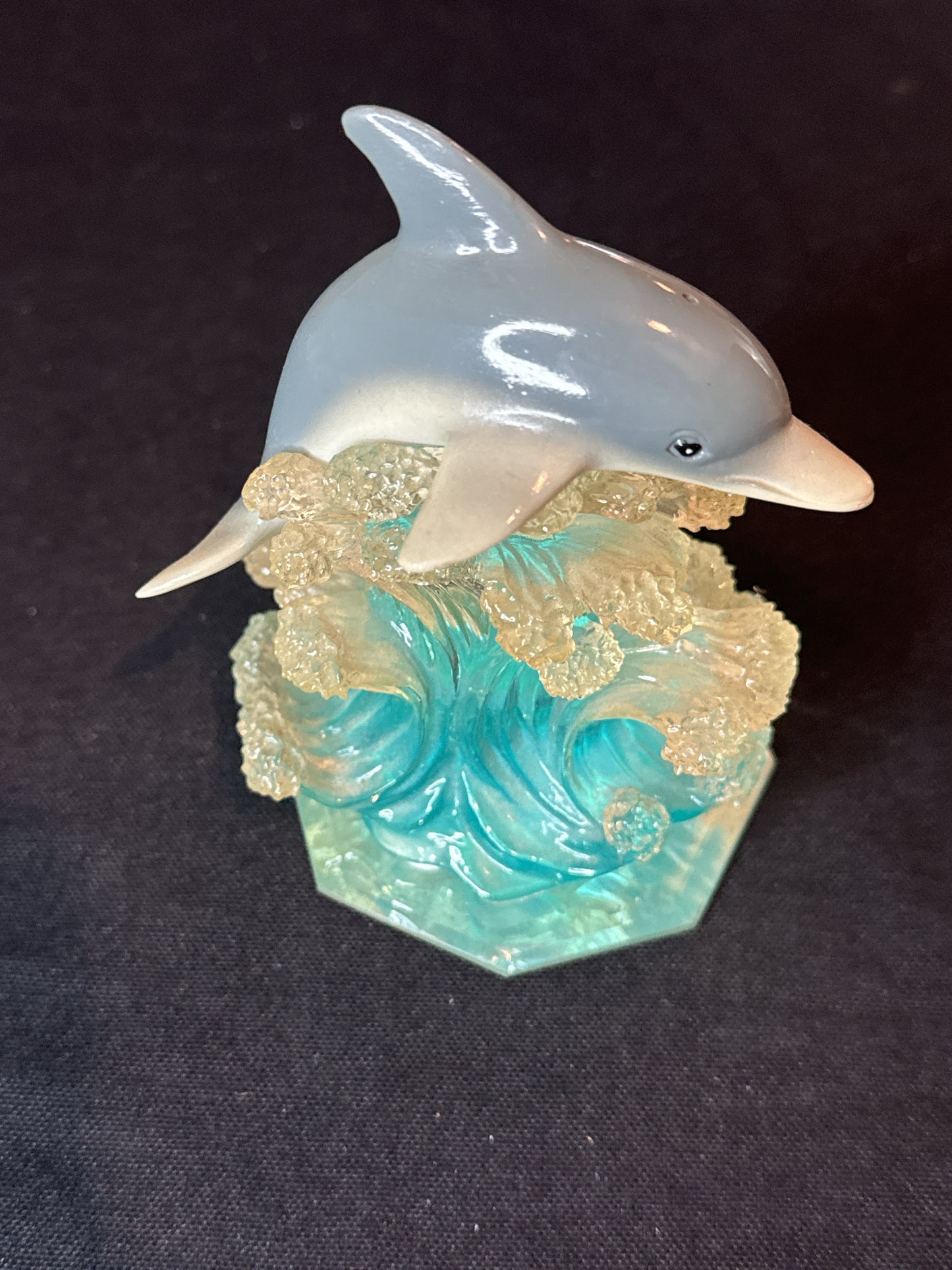 Beautiful Ceramic Dolphin Sea Glass Mini Desk Table Clock Waves Quartz EUC Read