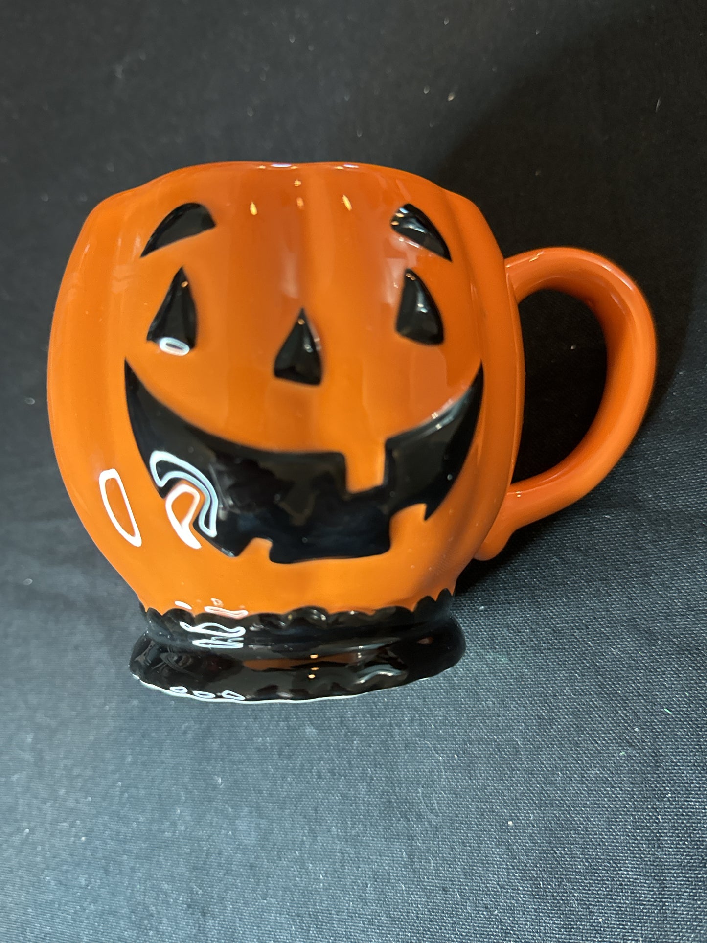 Hallmark Jack O Lantern Pumpkin Orange and Black Coffee Mug/Cup New Inventory