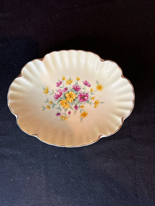 Vintage Lefton China Hand Painted Soap or Trinket Dish 8183