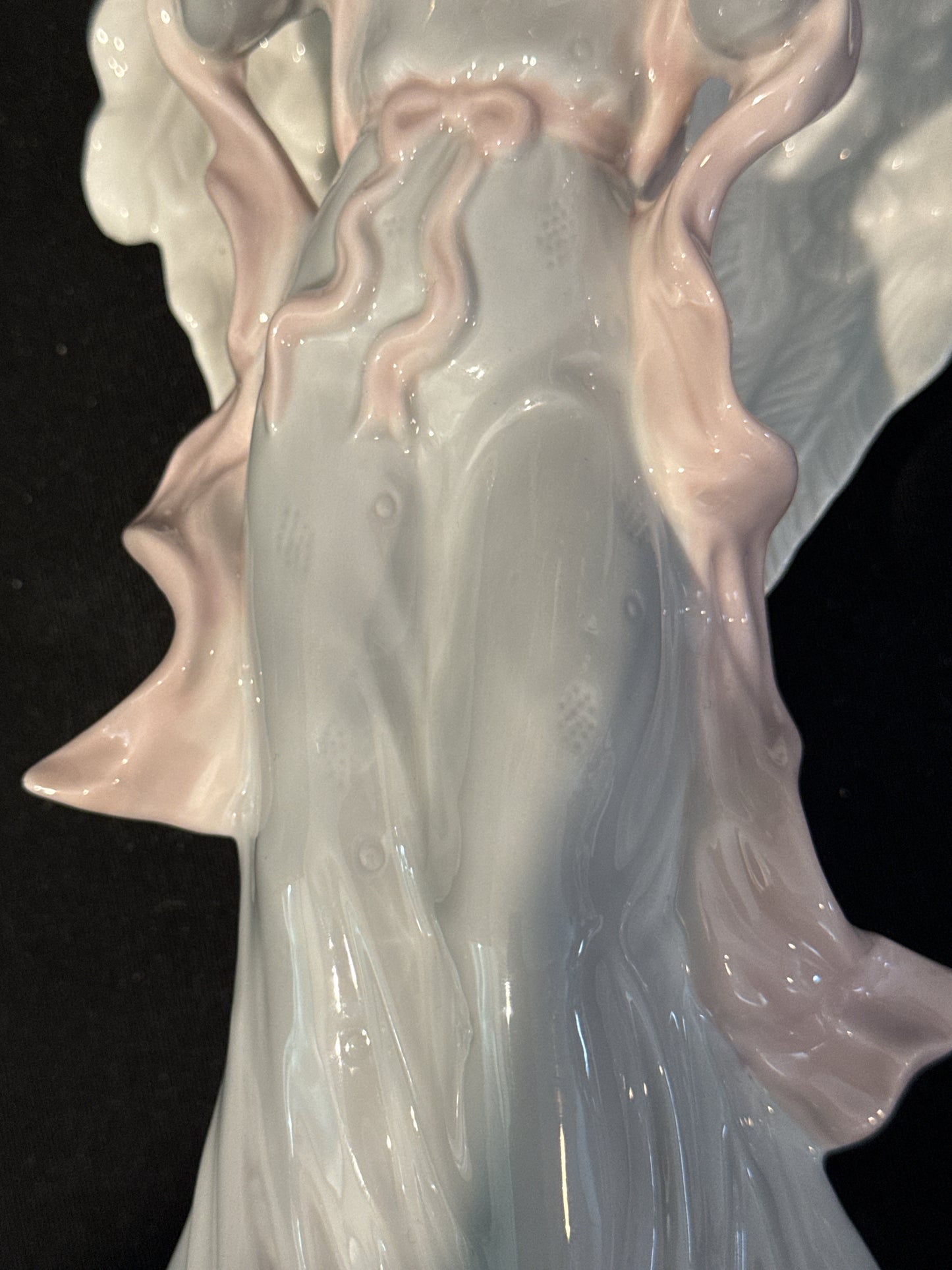 Porcelain Angel Playing Violin 10" Tall Beautiful Color Excellent Condition