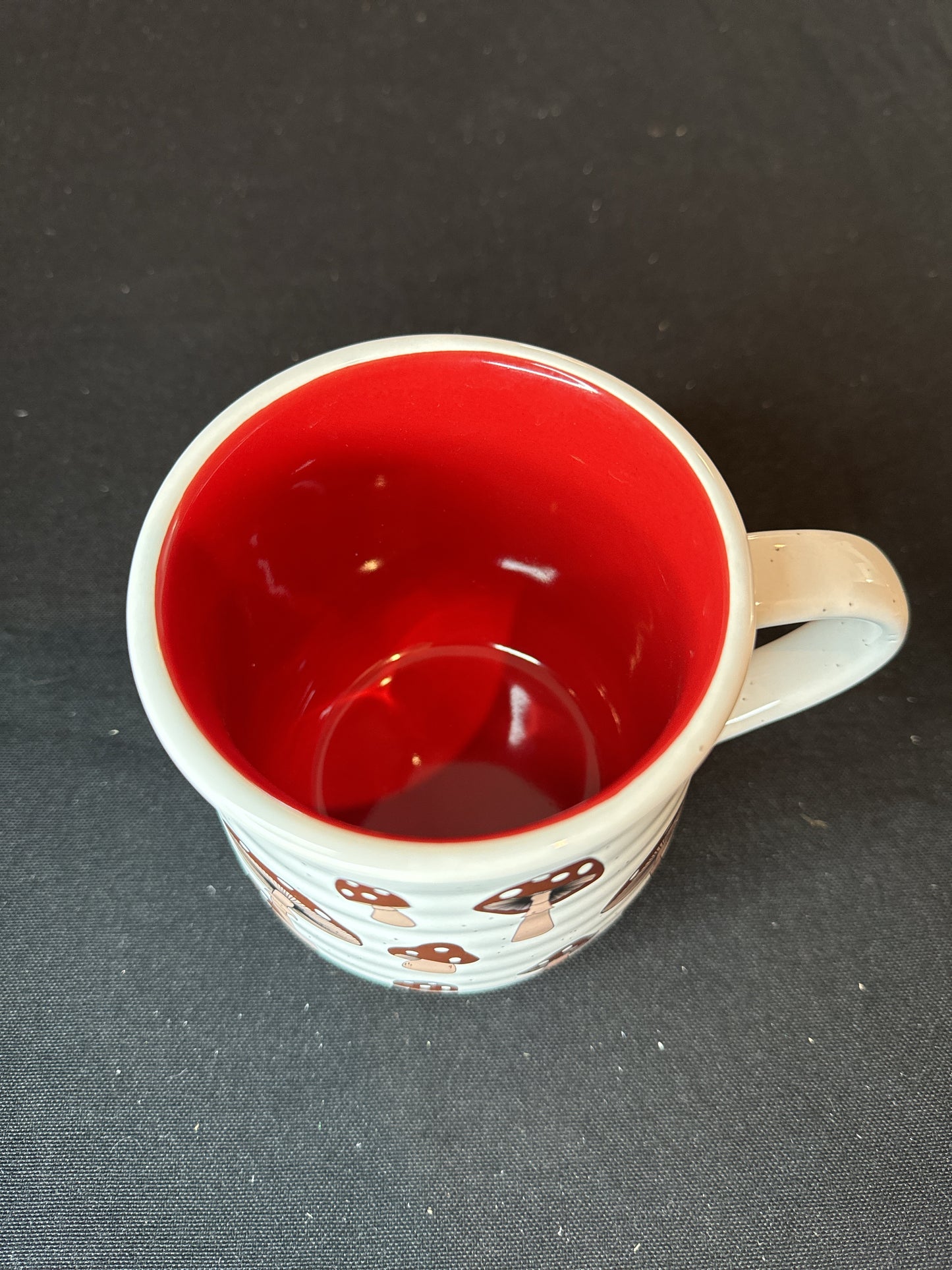 Red & White Mushroom Coffee Mug/Cup w/ Red Interior 4.25" Tall New Inventory