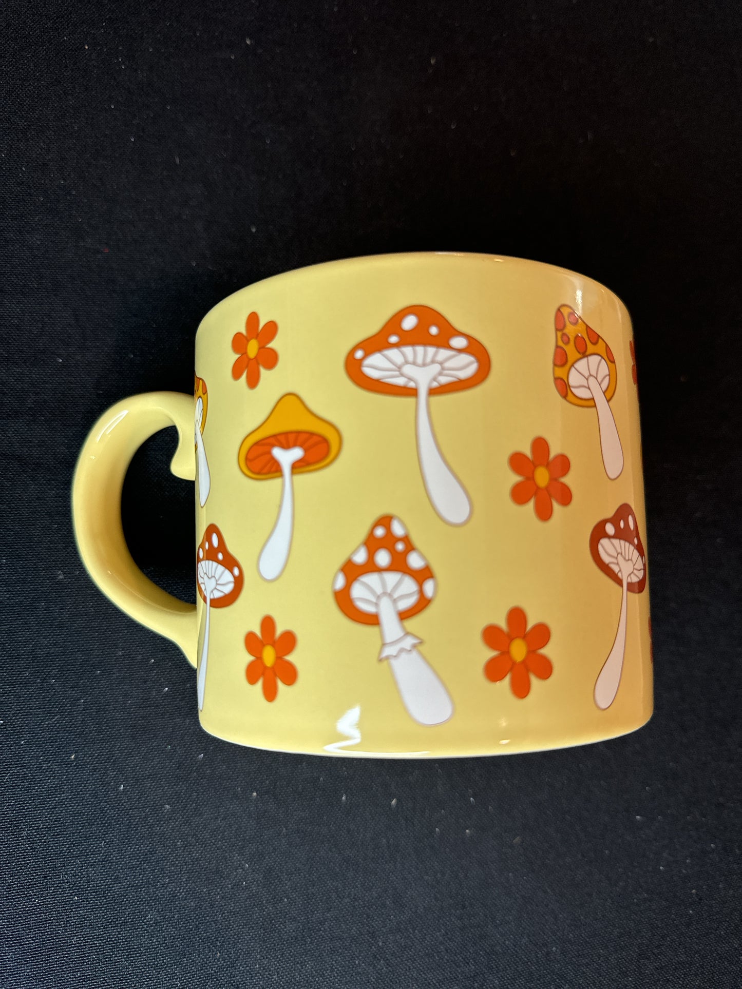 Yellow Mushroom Coffee Mug/Cup w/ Orange Interior 3.75" Tall New Inventory