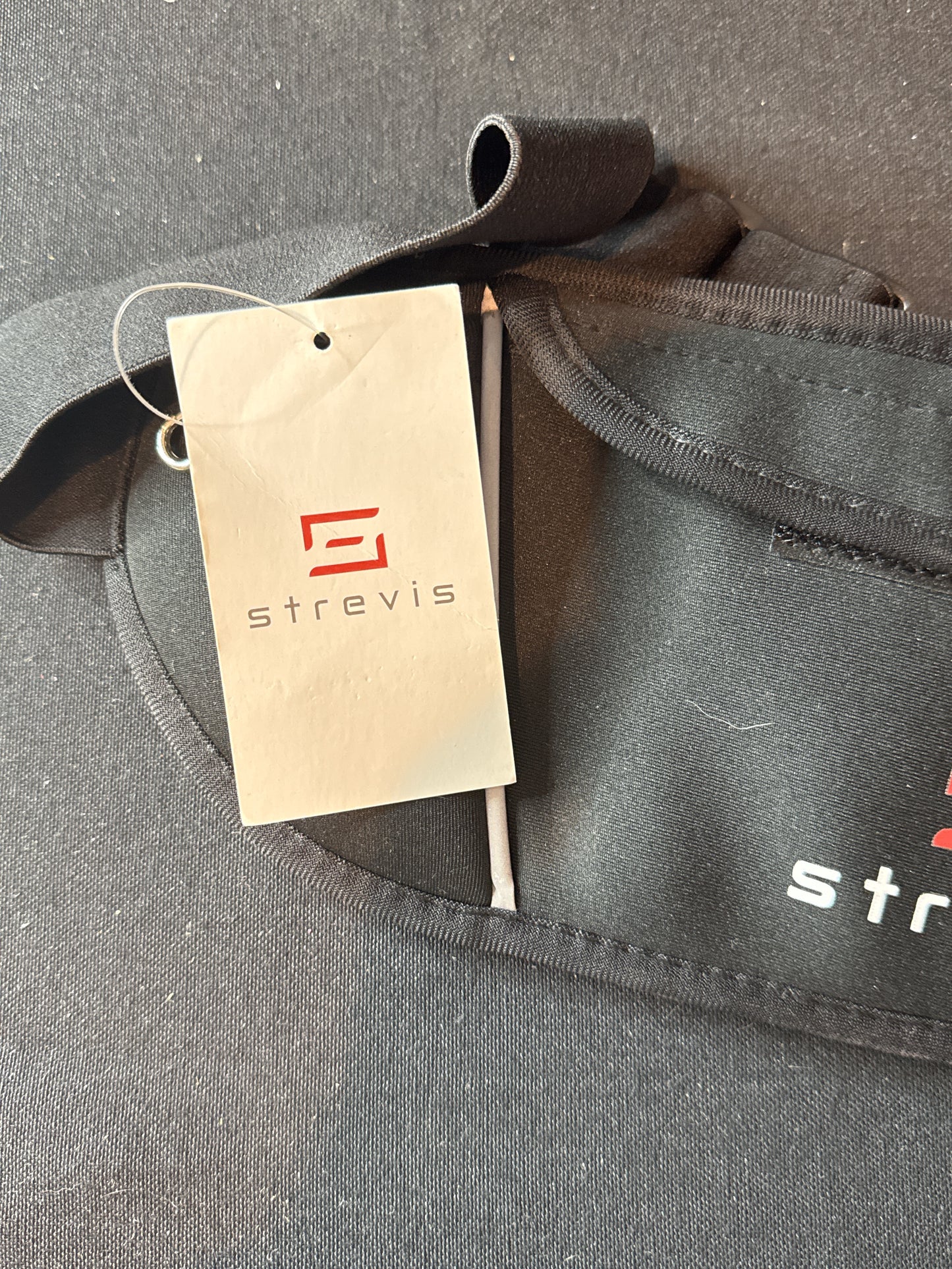 Strevis Black Sports Waist Bag/Running Belt Adjustable Waist Strap Headphone Jack Hole