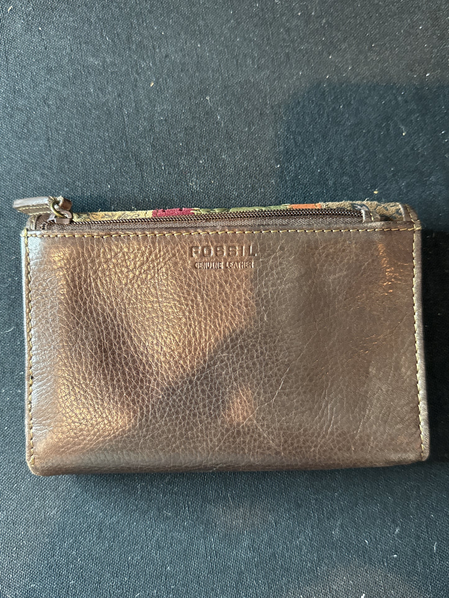 Fossil Dark Brown Leather Wallet 5 5/8" W x 4" Tall Contains 12 Credit Card ID Slots