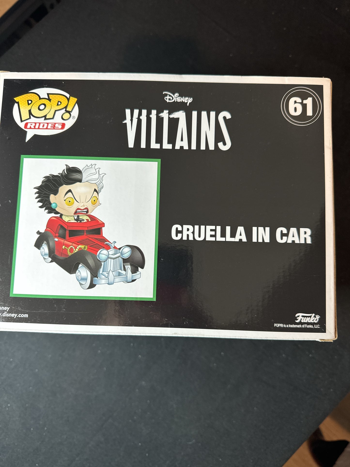 Funko Pop! Disney Villains Cruella in Car #61 Hot Topic Exclusive Vinyl Figure New in Box