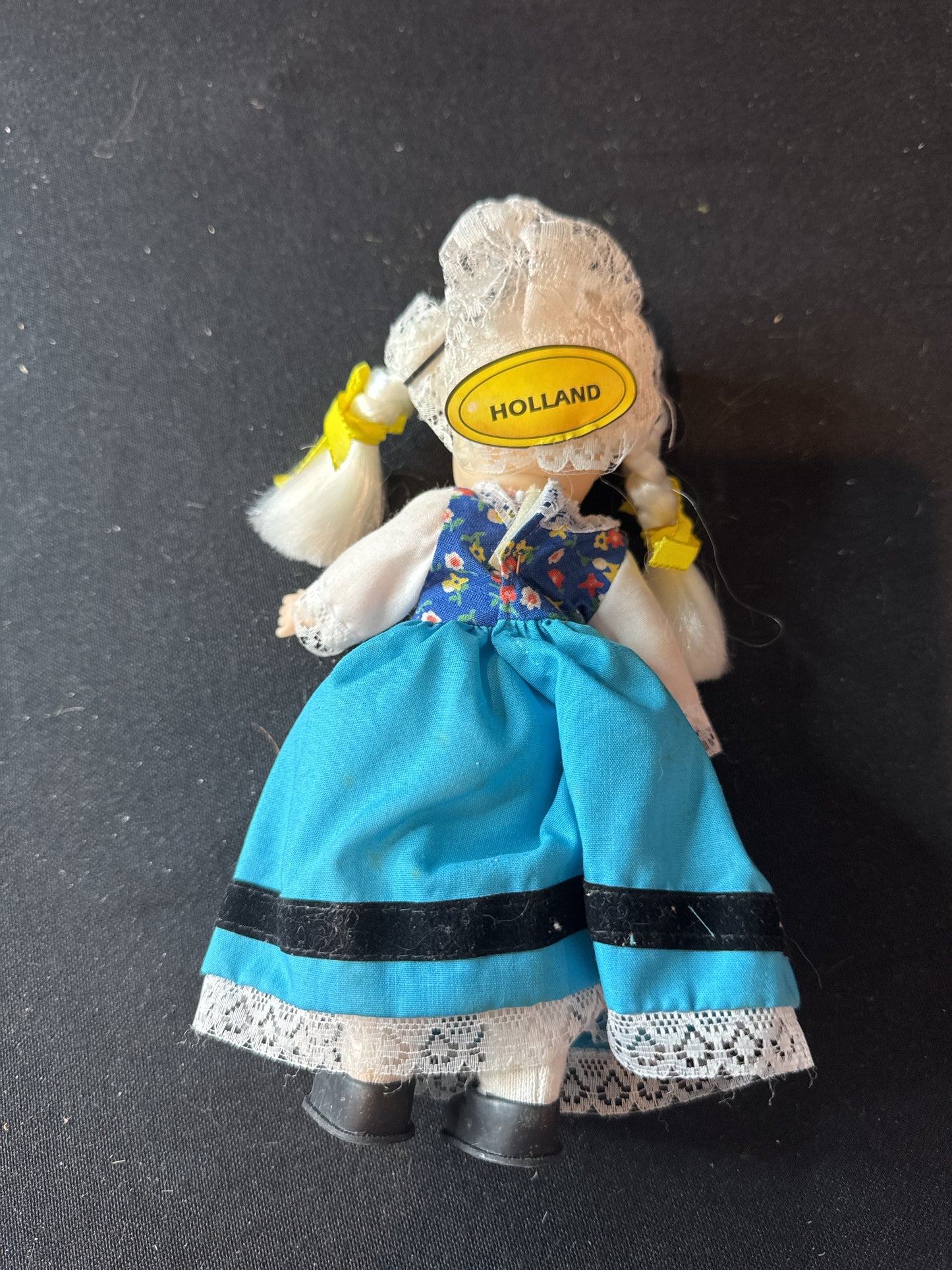 Bookcase Collectable Doll The New Bright Collection No. 900 Holland 1992
