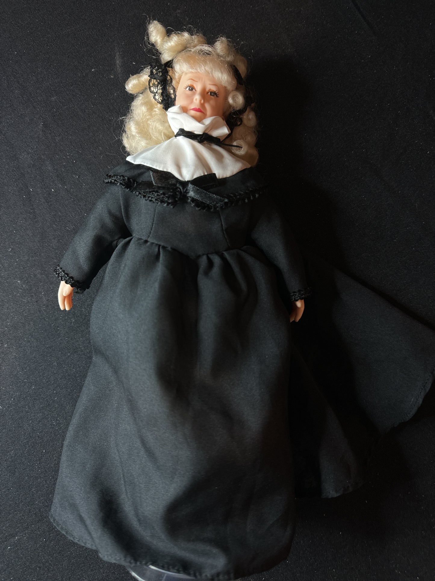 Gone With the Wind 1989 Aunt Pitty Pat Doll by World Doll No Box