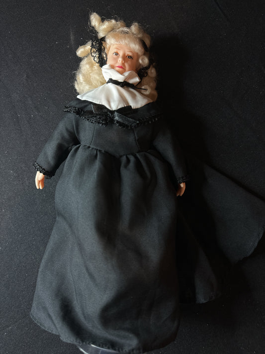 Gone With the Wind 1989 Aunt Pitty Pat Doll by World Doll No Box