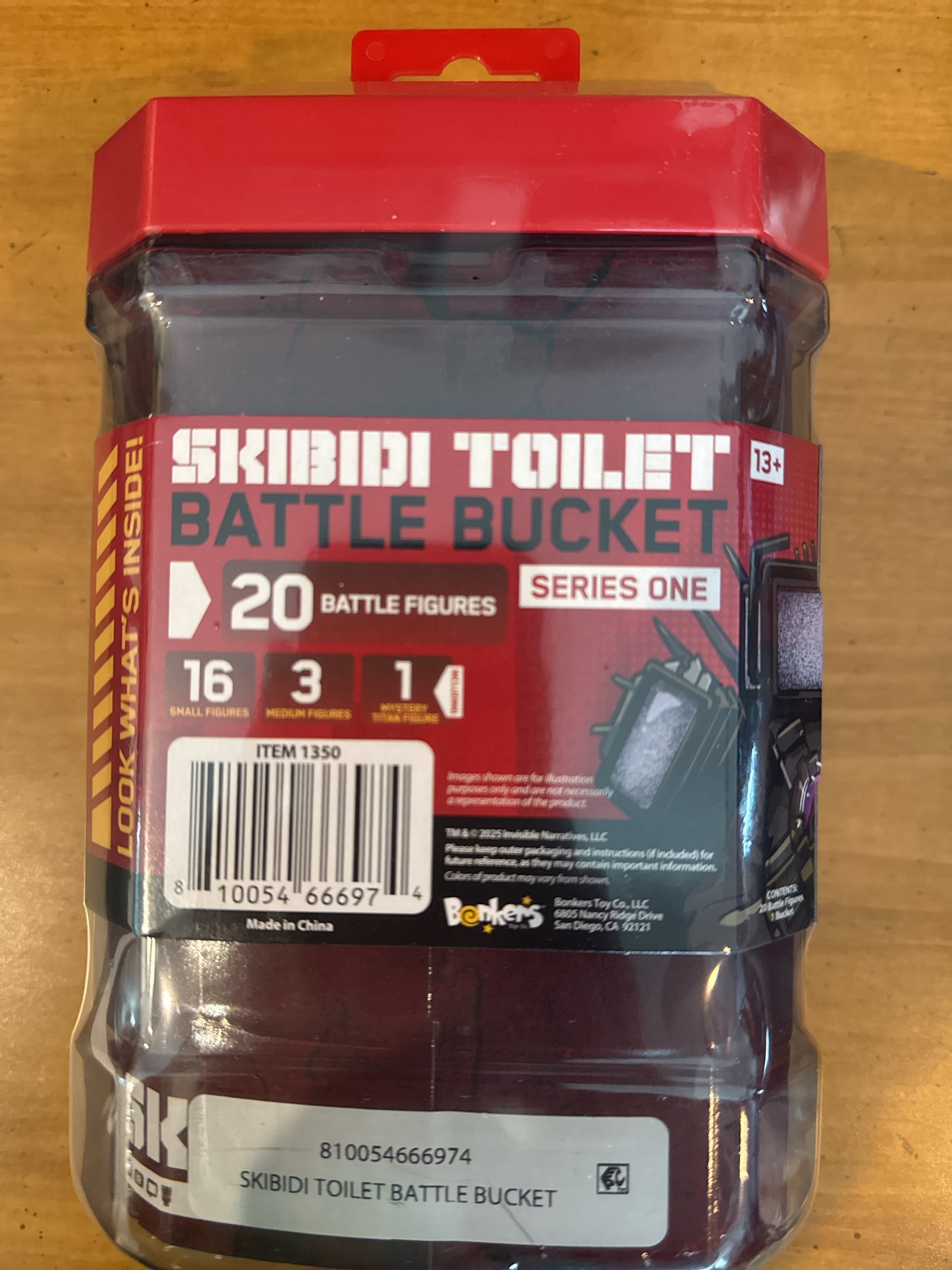Skibidi Toilet Battle Bucket Series One 20 Figures by Blinkers Sealed New in Box
