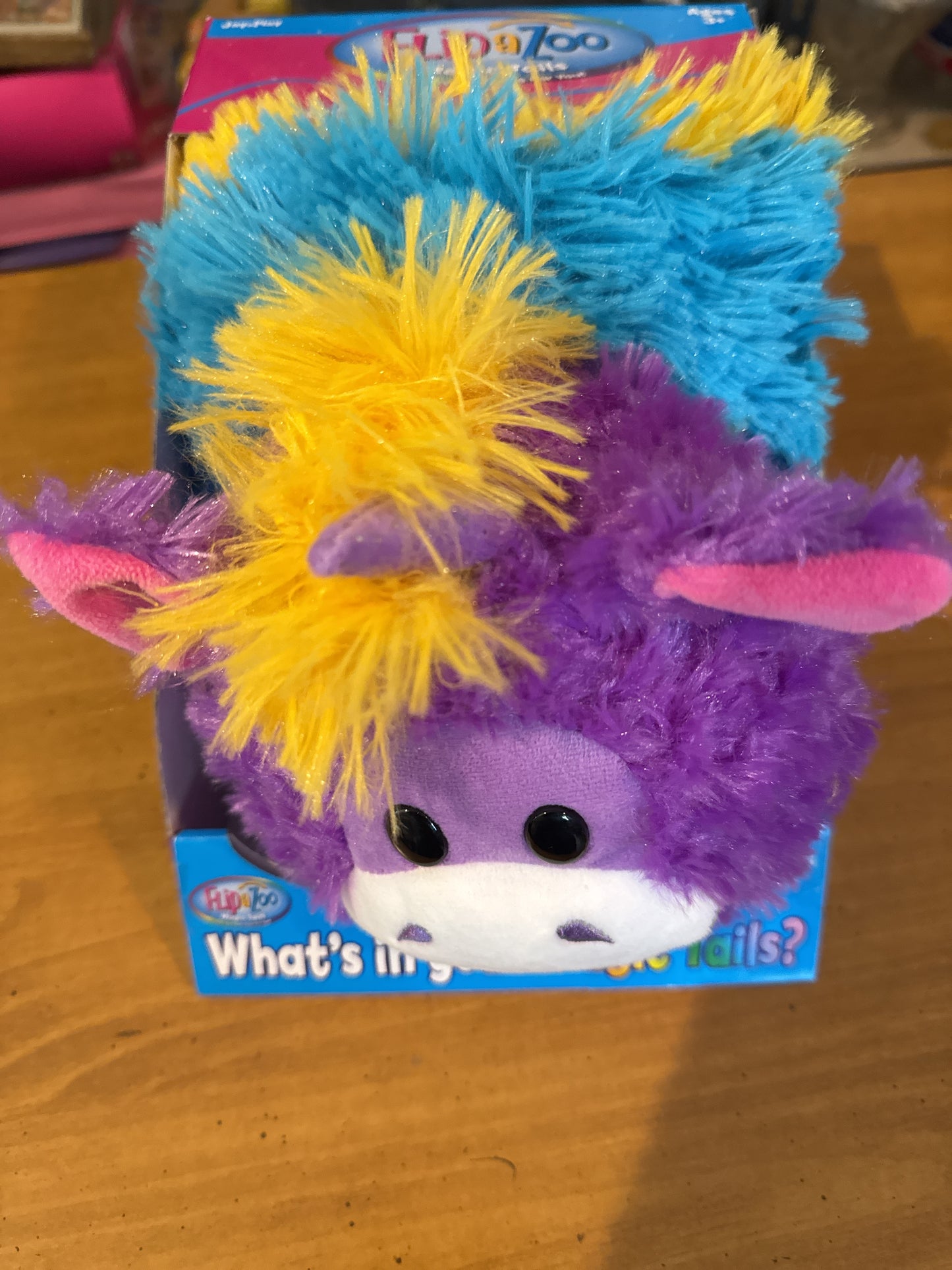 Flip A Zoo Magic Tails Blue Dragon to Purple Unicorn New in Box
